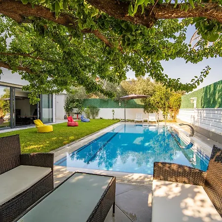 W Priv. Pool Garden - W Ac * أنطاليا